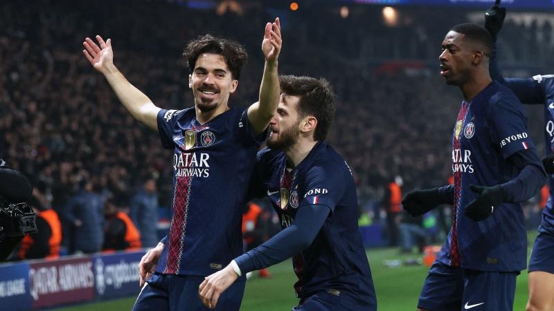 《棕色尘埃2》新服装绝了！太过性感官方都得打码